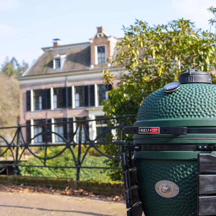 Keij Kamado Extra Large Green foto buiten