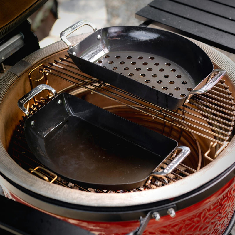 Laad afbeelding in galerij, Kamado Joe Karbon Steel Half Moon Pan Set
